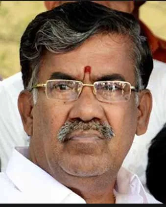 minister 