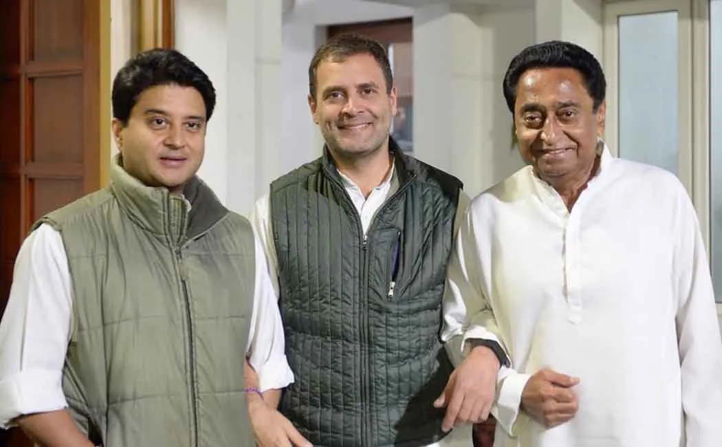 madhyapradesh political crisis reason and Jyotiraditya Scindia resignation