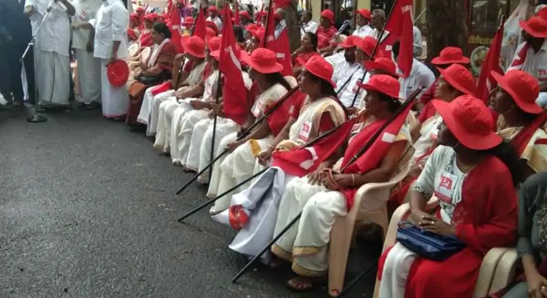  Government boycotts Mahe constituent in Puducherry.. people protest 