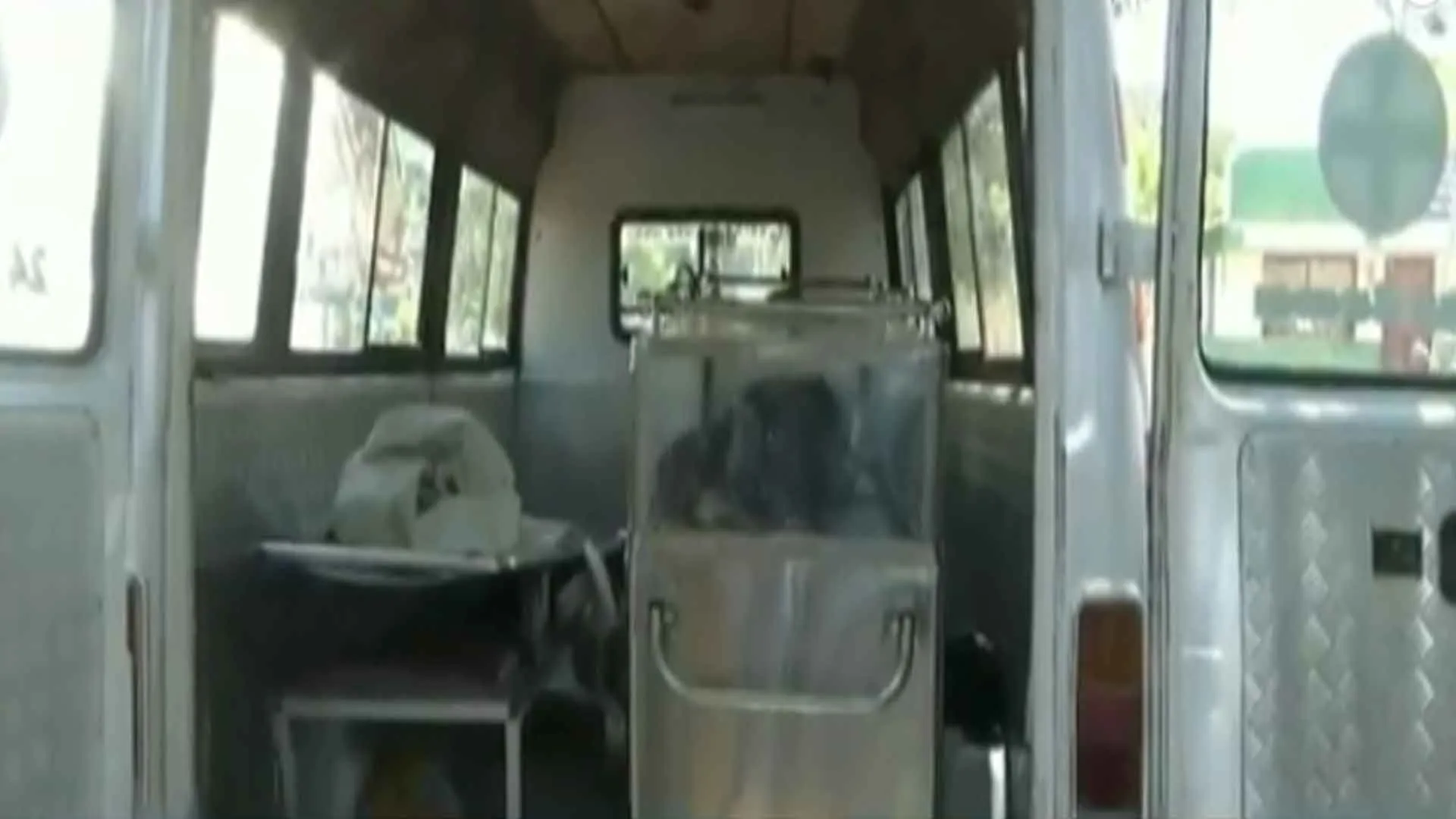 wife murdered by husband and put on bike in erode 