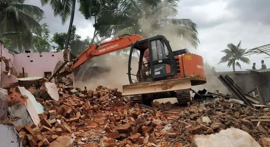  kanyakumari District administration demolished 48 houses