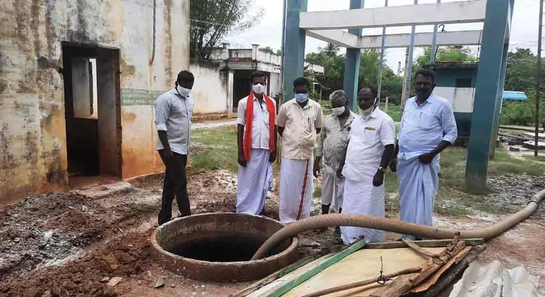 2 boys who fell in a septic tank and died Rs. CPM demands Rs 20 lakh compensation
