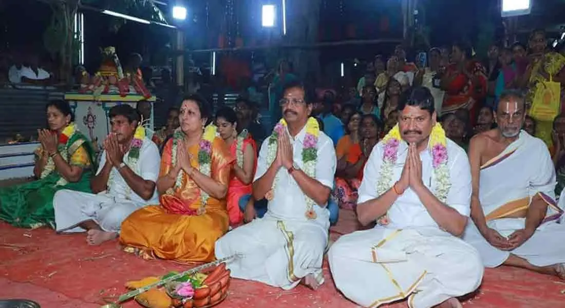  Minister who sacrificed more than Rs i crore to temple