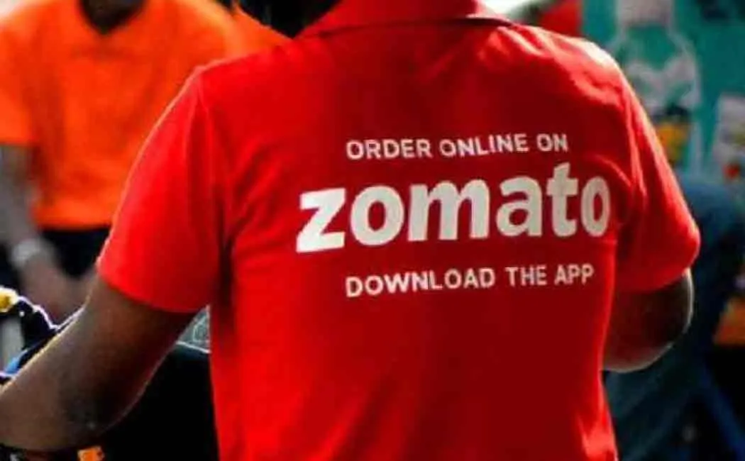 pune court fined zomato for delivering wrong food to customer