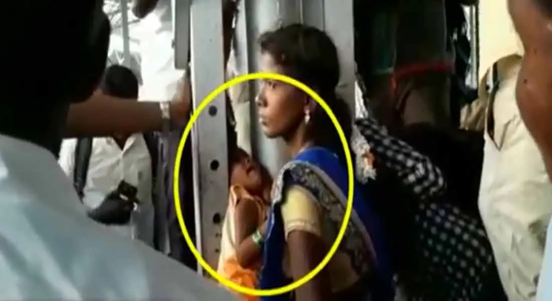  Child head trapped between the pole; After a one-and-a-half hour struggle