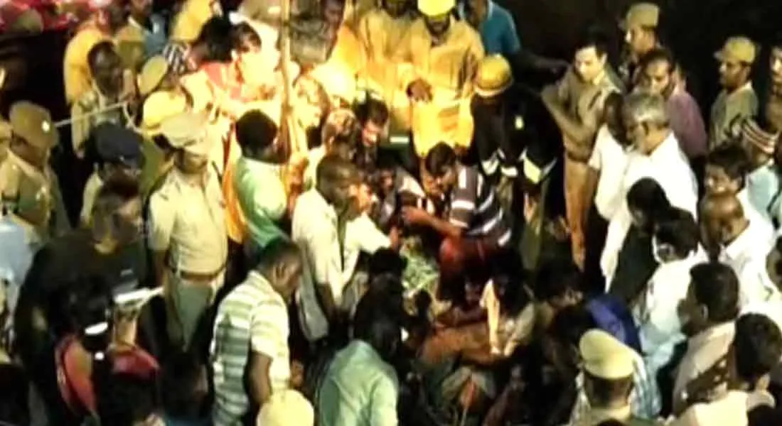 manikandan returns to rescue child