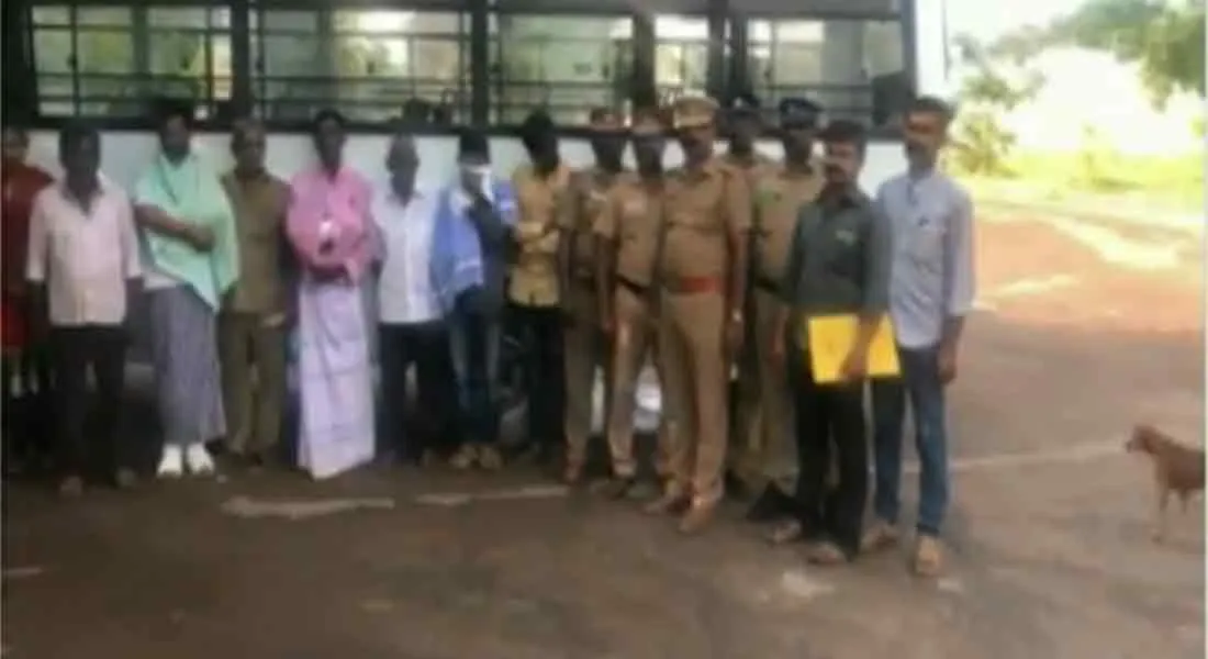  Cannabis Sales in  WhatsApp...  Cannabis gang arrested