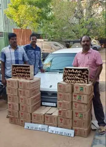  2000 bottles of liquor in Puducherry, Rs 2.50 lakh money seized!