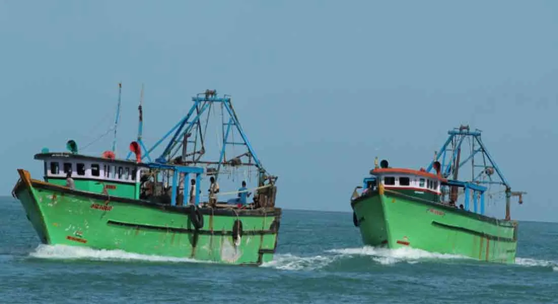  Sri Lankan navy arrests Indian fishermen
