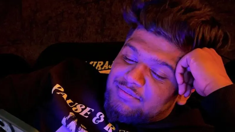 publive-image