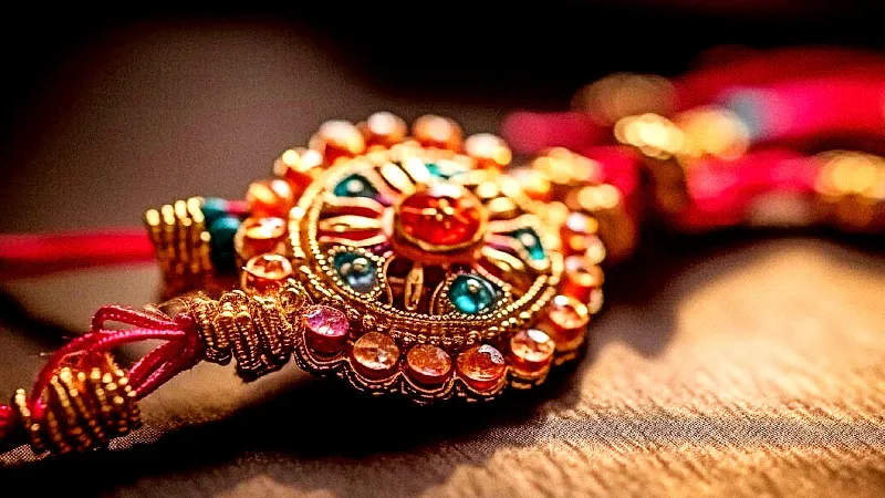 Raksha Bandhan: ಬಂದೇ ಬಿಡ್ತು ರಕ್ಷಾ ಬಂಧನ.. ರಾಖಿ ಕಟ್ಟೋ ಮುನ್ನ ತಿಳಿಯಬೇಕಾದ ಪ್ರಮುಖ ವಿಚಾರ ಇಲ್ಲಿದೆ