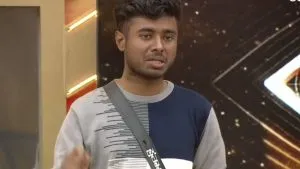publive-image