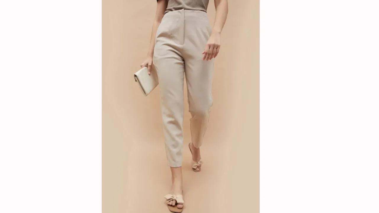 Women Mid-Rise Cigarette Trousers