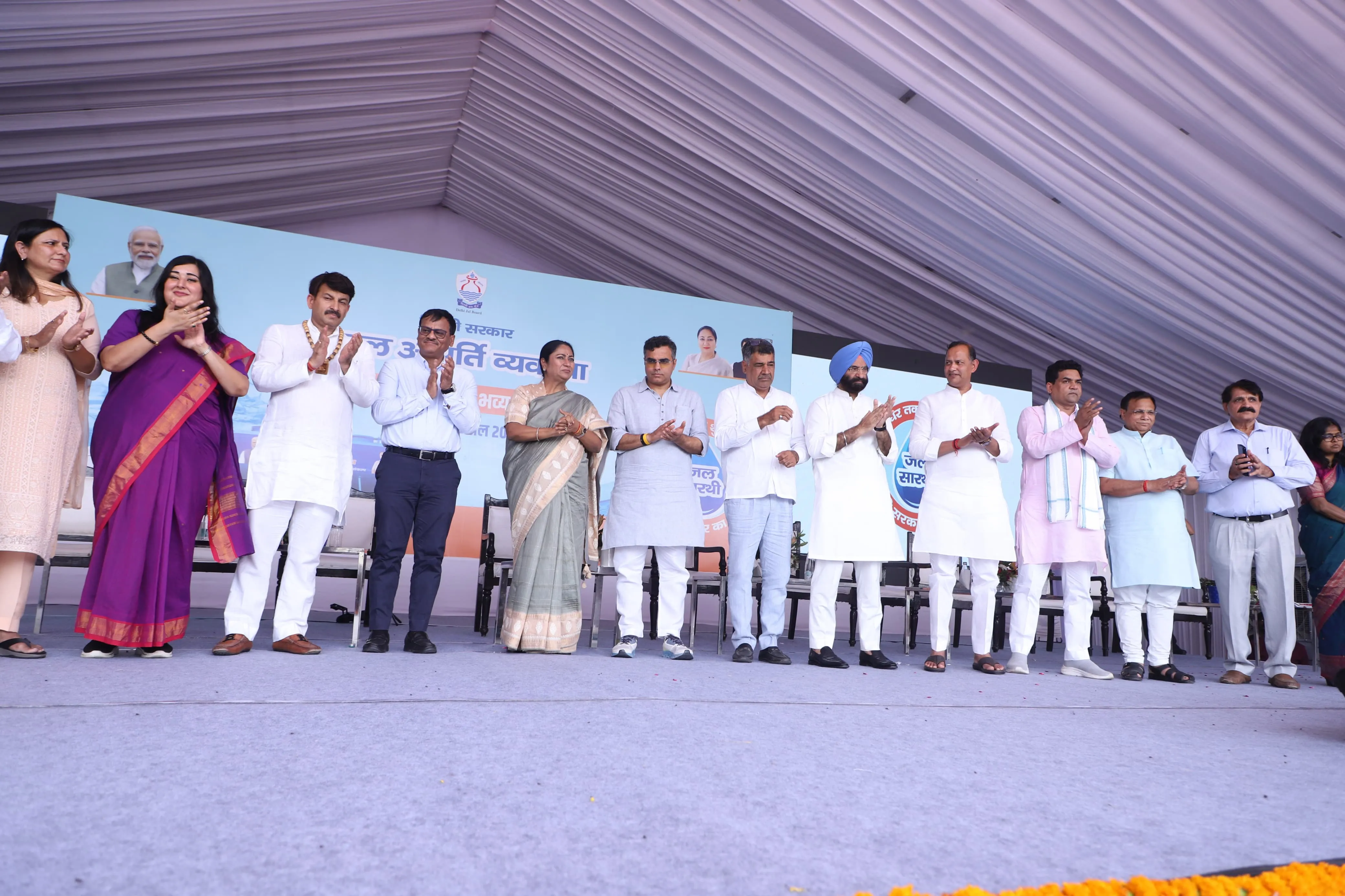 cm rekha gupta in delhi