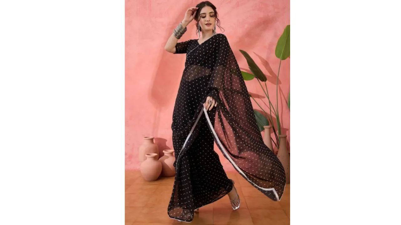 Saree With Unstitched Blouse