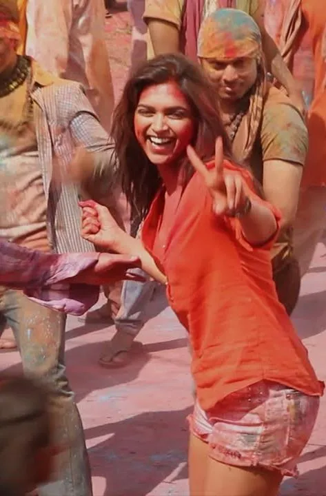 Wishing you all a very Happy Holi :)