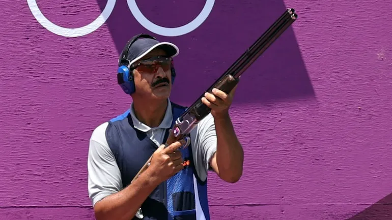 Tokyo 2020: 57-year-old Al-Rashidi wins bronze for Kuwait 4 years after sporting Arsenal jersey in Rio final - Sports News