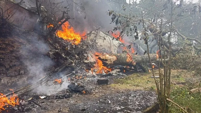 An Indian Air Force helicopter with Chief of Defence Staff General Bipin Rawat on board crashed in Tamil Nadu's Coonoor on Wednesday.