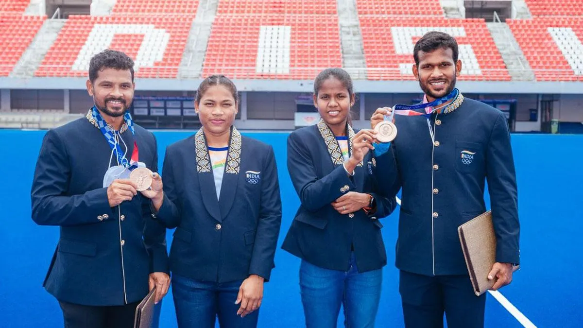 Chief Minister Felicitates Hockey Olympians - My City Links