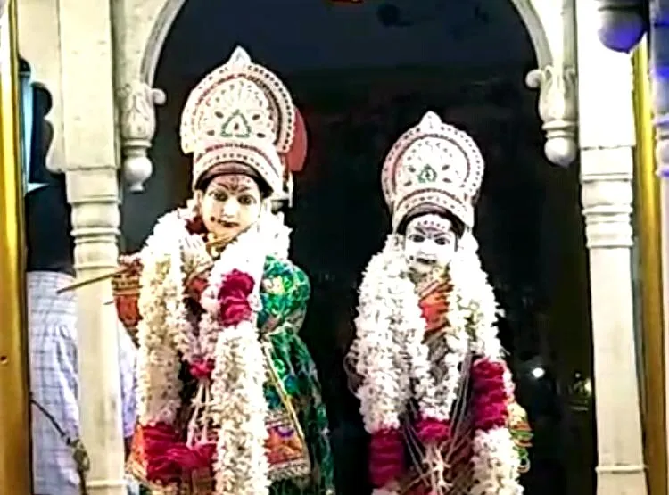 100 करोड़ के हीरे-जवाहरातों से सजे राधा-कृष्ण, सिर्फ एक दिन का है श्रृंगार