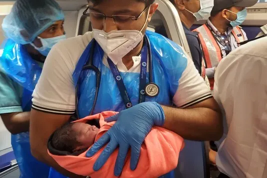 Baby Boy Born Inside IndiGo Delhi-Bengaluru Flight, Will He Get Lifetime Free Airline Ticket?