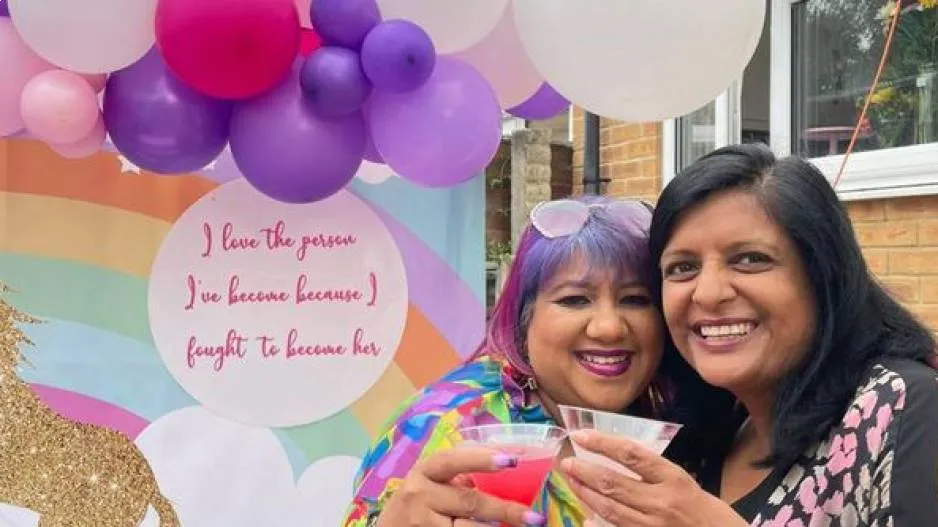 Woman throw divorce party