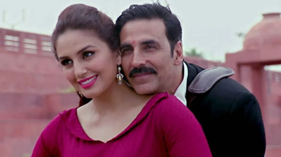 Huma Qureshi says it was fun to get beaten up by Akshay Kumar