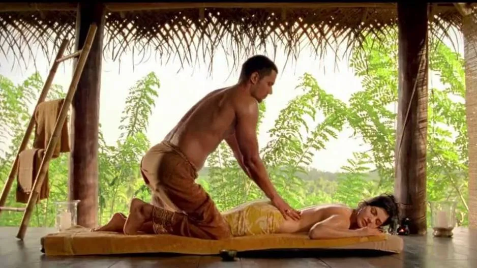 Sunny Leone in Jism 2