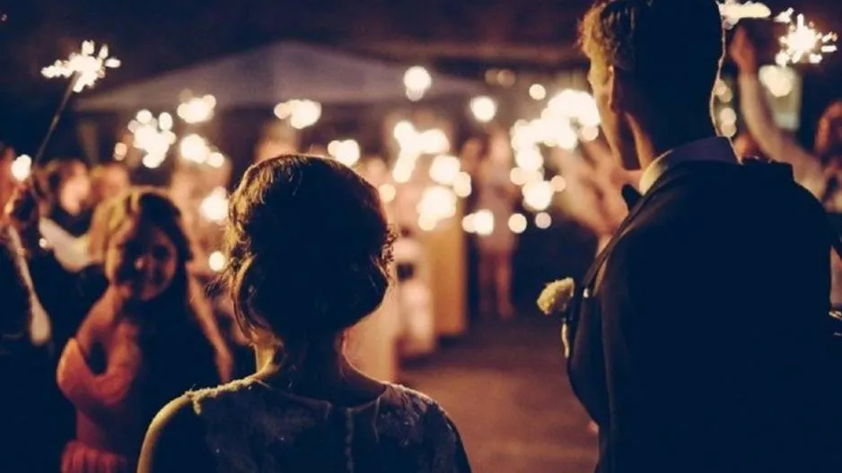 Fake guests are invited in wedding