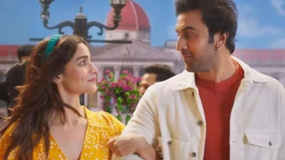 Alia-Ranbir in a film scene
