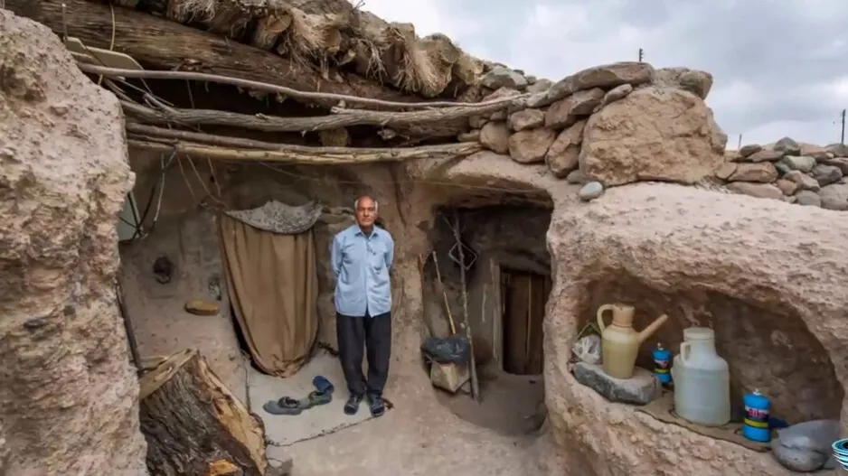 CAVE VILLAGE, IRAN