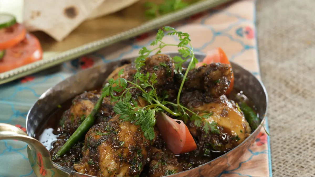 'chiken bhuna masala'