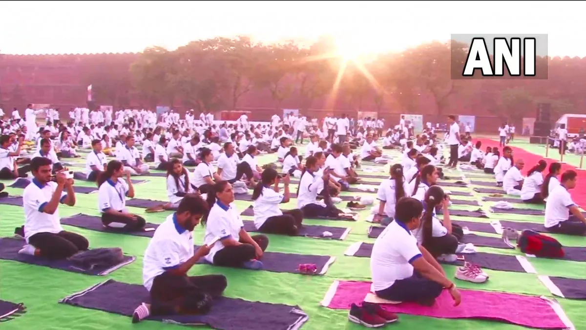 Lok Sabha speaker Om Birla and Union Minister Sarbananda Sonowal attend the 'Yoga Utsav' 
