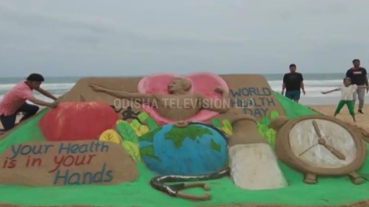 Sand Artist Manas Sahu Creates Sand Art On World Health Day In Puri Beach To Spread Awareness