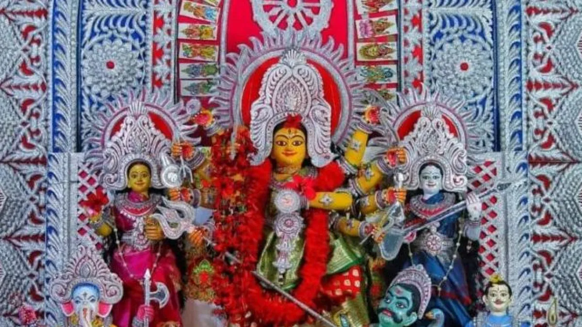 Balu bazar durga Idol