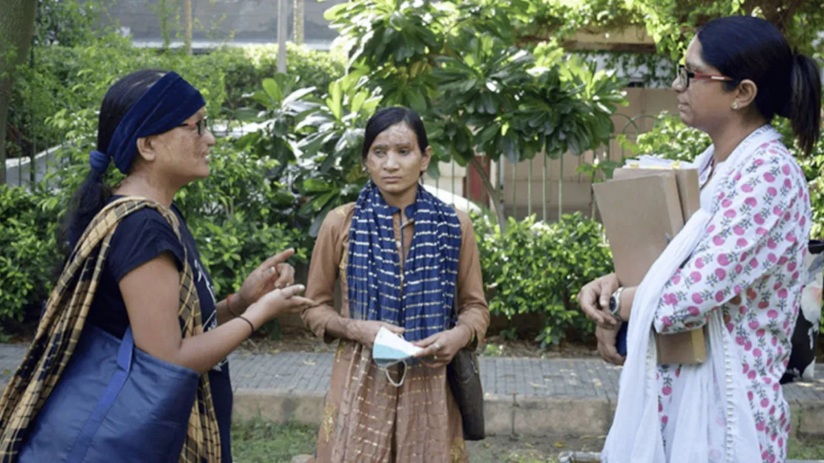 Meet Shaheen Malik Who Now Assists Survivors