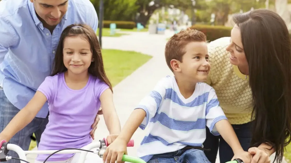 Parents Should be their kids friends or not