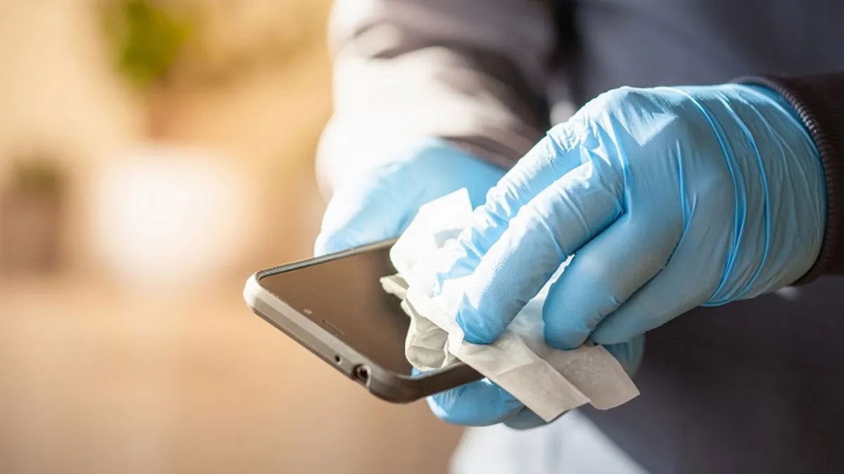 Smartphone is the biggest base of bacteria here how to clean it