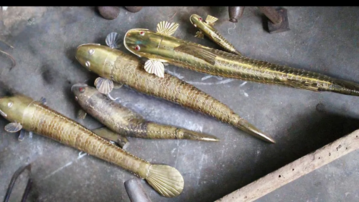 ପିତ୍ତଳରେ ତିଆରି ମାଛ