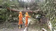 Cyclone Tauktae Batters India's West Coastal States