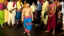 Awesome Moves By 5-Year-Old Servitor Of Lord Jagannath Will Make Your Day | #WATCH