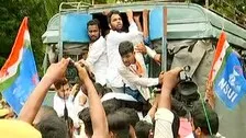 OSSC Job Scam: Chhatra Congress Activists Scuffle With Cops On Way To Gherao Odisha Assembly