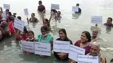 Samalei Project: Displaced Locals Resort To Jal Satyagrah Demanding Clarity On Rehabilitation