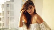 Rhea Chakraborty's Career Gets a Big Boost; Hollywood's Talent Agencies Line up to Sign SSR's Ex