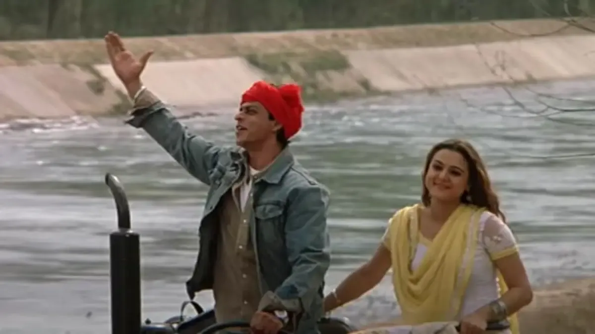 Shah Rukh Khan with Preity Zinta in Veer-Zaara