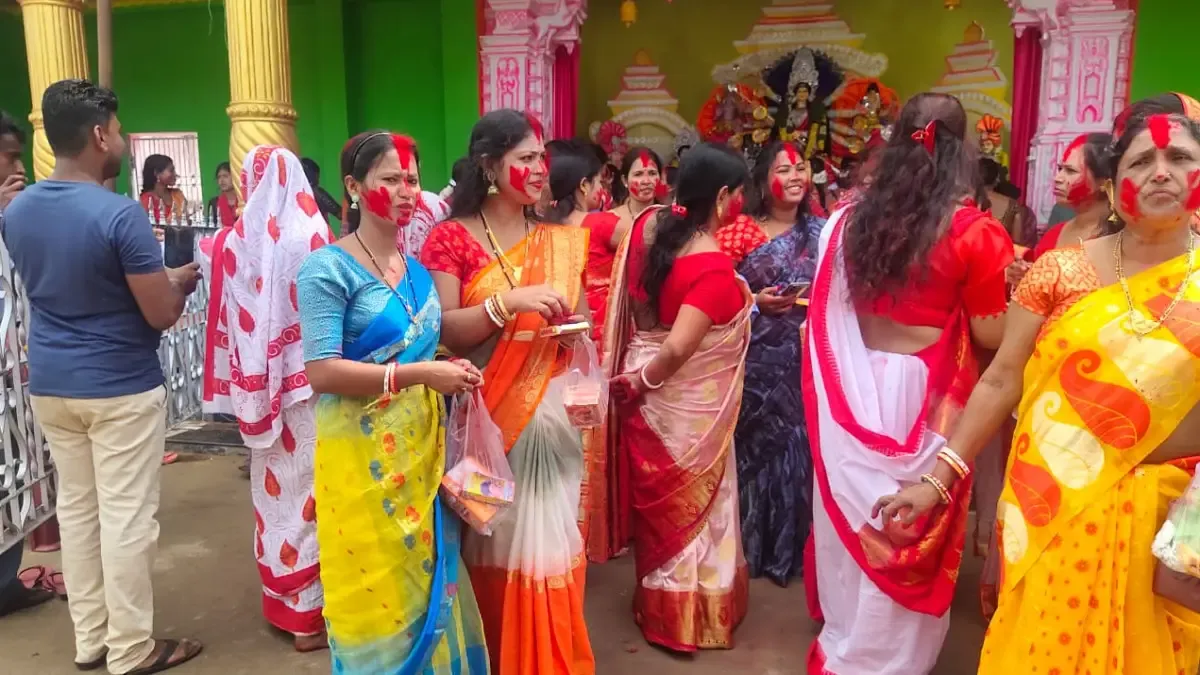 Sindur Khela