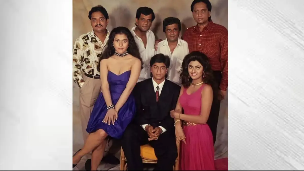 Shah Rukh Khan, Kajol & Shilpa Shetty with team Baazigar