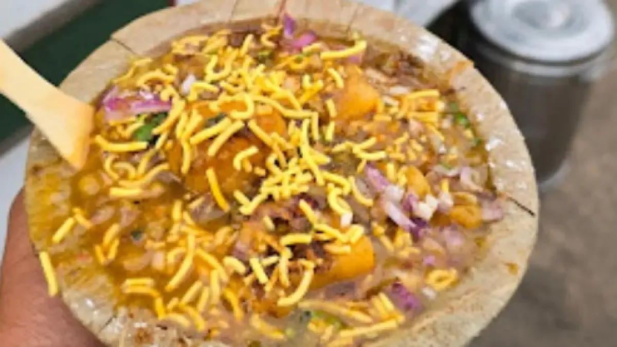 Ishwara Dahibara Aloodum in Cuttack