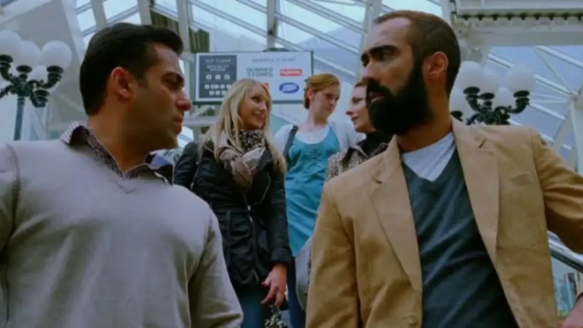 Ranvir Shorey With Salman Khan in Ek Tha Tiger