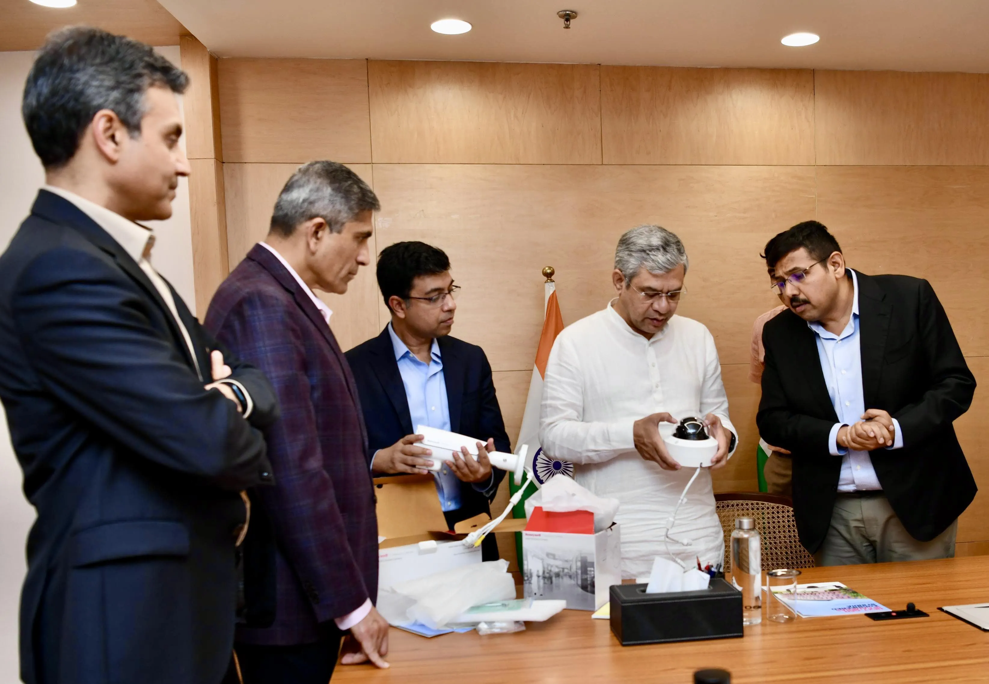 Honeywell launches  first ever CCTV camera portfolio made in India